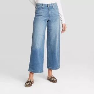 High rise Wide leg crop jeans